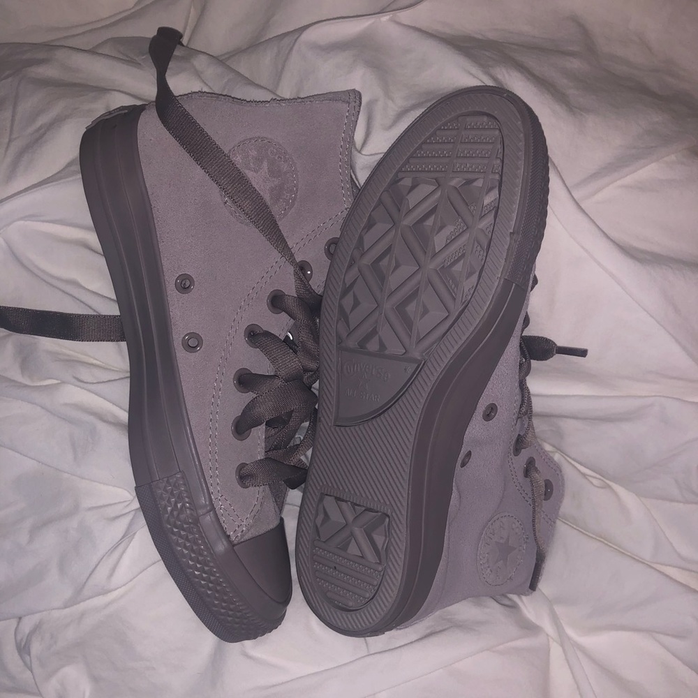 Chuck Taylor Suede Mono Color High Top